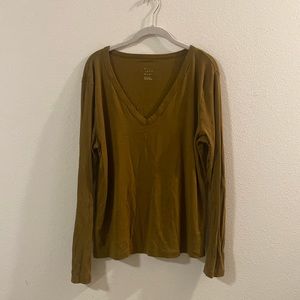 Forset Green Long Sleeve V Neck